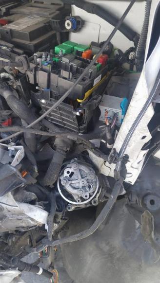 Peugeot Expert  picture 17