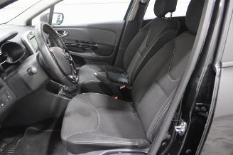 Renault Clio  picture 10