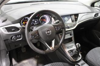 Opel Astra  picture 9
