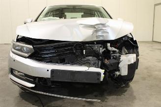 Volkswagen Passat  picture 6