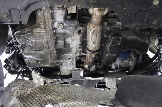 Peugeot 208  picture 16