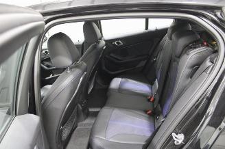 Unfallwagen BMW 1-serie 120 2021/12