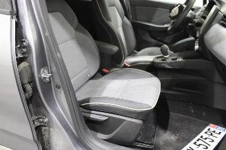 Renault Clio  picture 10