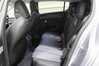 Peugeot 308  picture 12