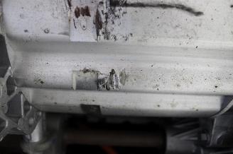 Peugeot 208  picture 17