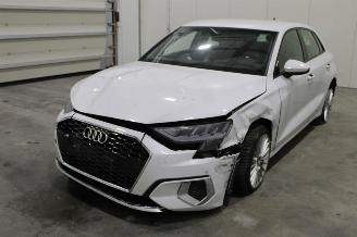 Voiture accidenté Audi A3  2021/5