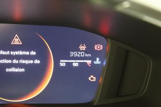 Peugeot 208  picture 14