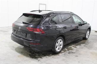 Volkswagen Golf  picture 3