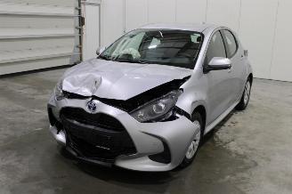 uszkodzony samochody osobowe Toyota Yaris  2021/8