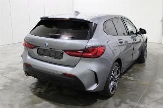 BMW 1-serie 116 picture 3