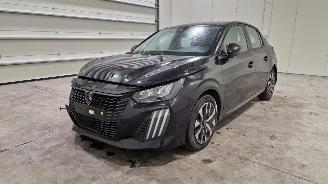 krockskadad bil auto Peugeot 208  2025/2