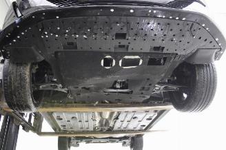 Peugeot 208  picture 16