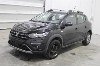 krockskadad bil auto Dacia Sandero  2021/5