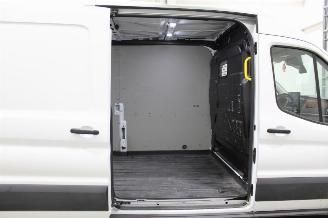 Ford Transit  picture 16