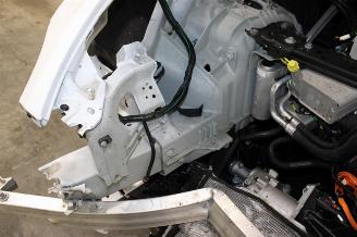 Tesla Model Y  picture 17