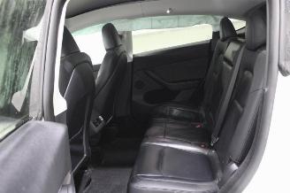 Tesla Model Y  picture 11