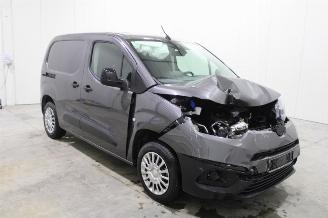 Toyota ProAce CITY picture 2