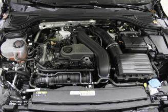 Volkswagen Golf  picture 15