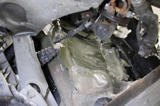 Peugeot 2008  picture 16