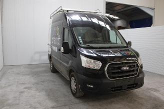 Ford Transit  picture 2