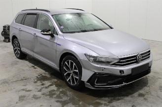 Volkswagen Passat  picture 3