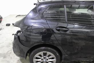 BMW 1-serie 118 picture 8