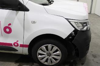 Renault Express  picture 7