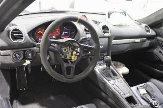 Porsche Cayman  picture 9