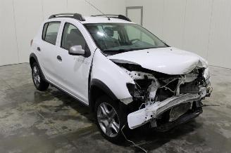 Dacia Sandero  picture 2