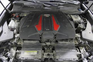 Audi RS Q8 picture 13
