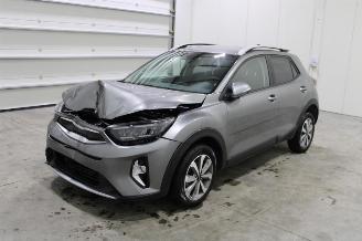 Schadeauto Kia Stonic  2025/8