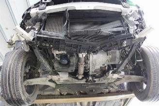 Peugeot 2008  picture 16