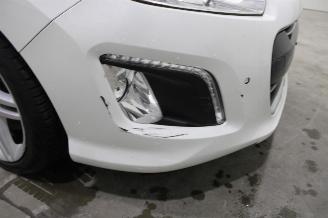 Peugeot 308  picture 7