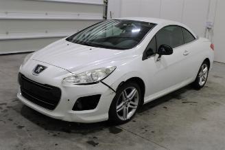Schadeauto Peugeot 308  2012/3