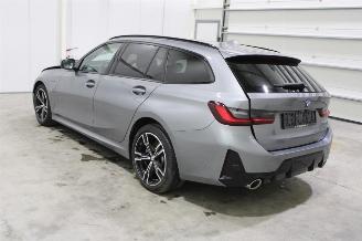 BMW 3-serie 330 picture 4