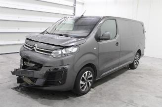 skadebil auto Citroën Jumpy  2020/8