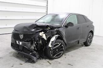 Damaged car Peugeot 3008  2024/12