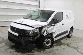 Auto da rottamare Peugeot Partner  2023/4