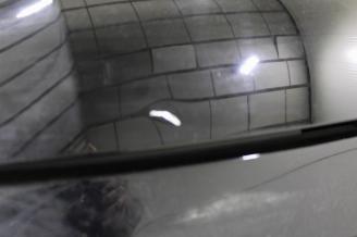 Peugeot 208  picture 9