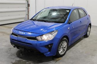 skadebil auto Kia Rio  2023/10