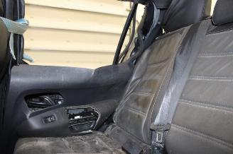 Volkswagen Amarok  picture 23