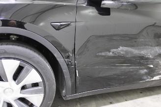 Tesla Model Y  picture 5