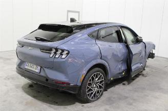 Ford Mustang  picture 3