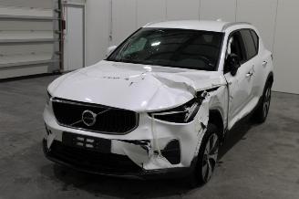damaged passenger cars Volvo XC40 XC 40 2023/12
