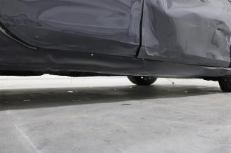 Volkswagen Golf  picture 22