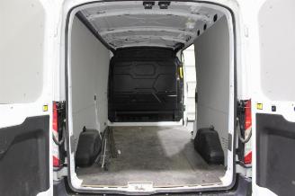 Ford Transit  picture 15