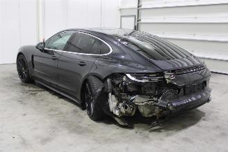 Porsche Panamera  picture 4