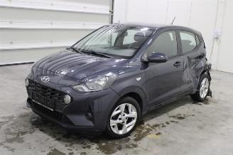 krockskadad bil auto Hyundai I-10 i10 2021/9