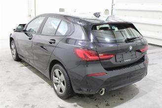 BMW 1-serie 116 picture 4