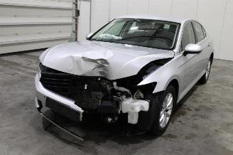 Auto incidentate Volkswagen Passat  2018/5